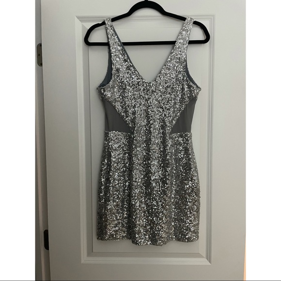Silver sequin mini dress by Bebe size S - Picture 3 of 4